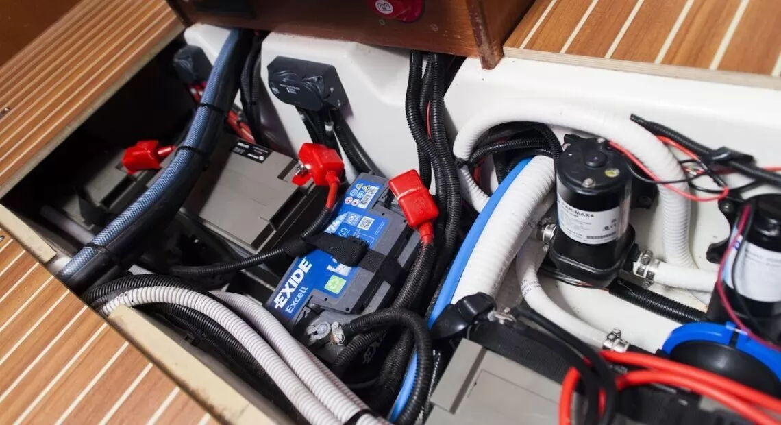 Motorlu Yatlar (M/Y) Elektrik Hizmetleri