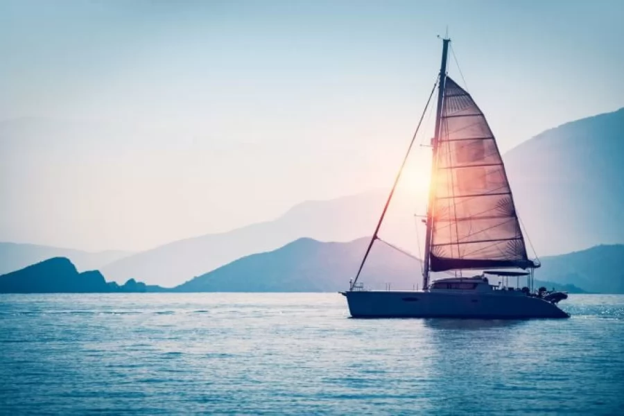 Yelkenli Teknelerde (S/Y) Enerji Yönetimi ve Arıza Tespiti